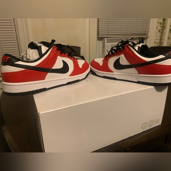 Nike Dunks - Picture 6 of 6